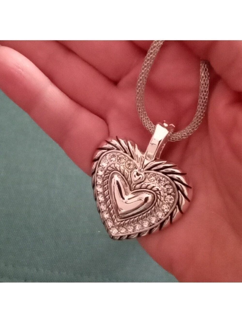 Roman Jewelry Company Silver Tone Peacock Heart Pendant Chain Set - Picture 4 of 6